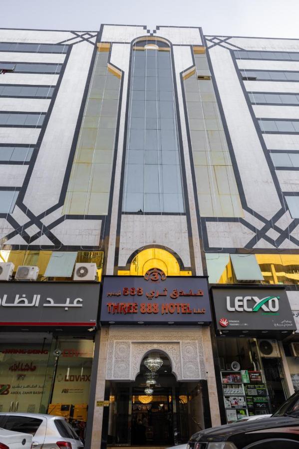 Three 888 Hotel Dubaï Extérieur photo